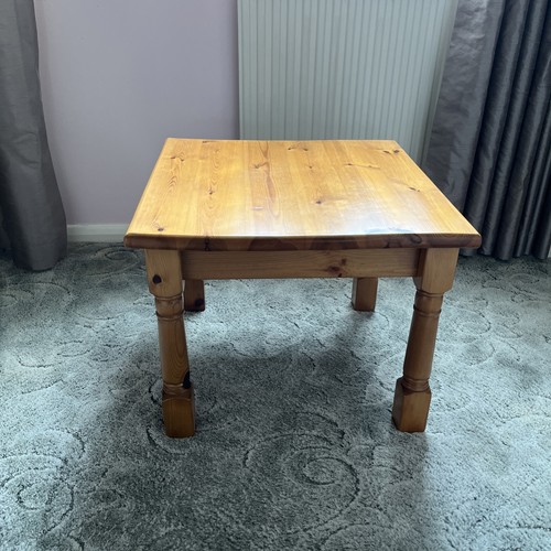 Solid pine small square - pine,